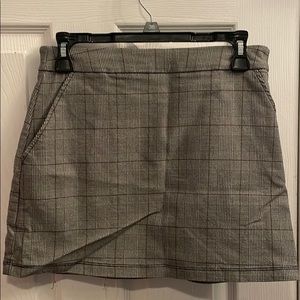 Plaid Skirt with Pockets